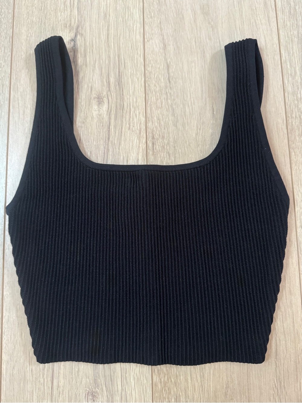 Babaton Sculpt Knit Square-Neck Crop Top